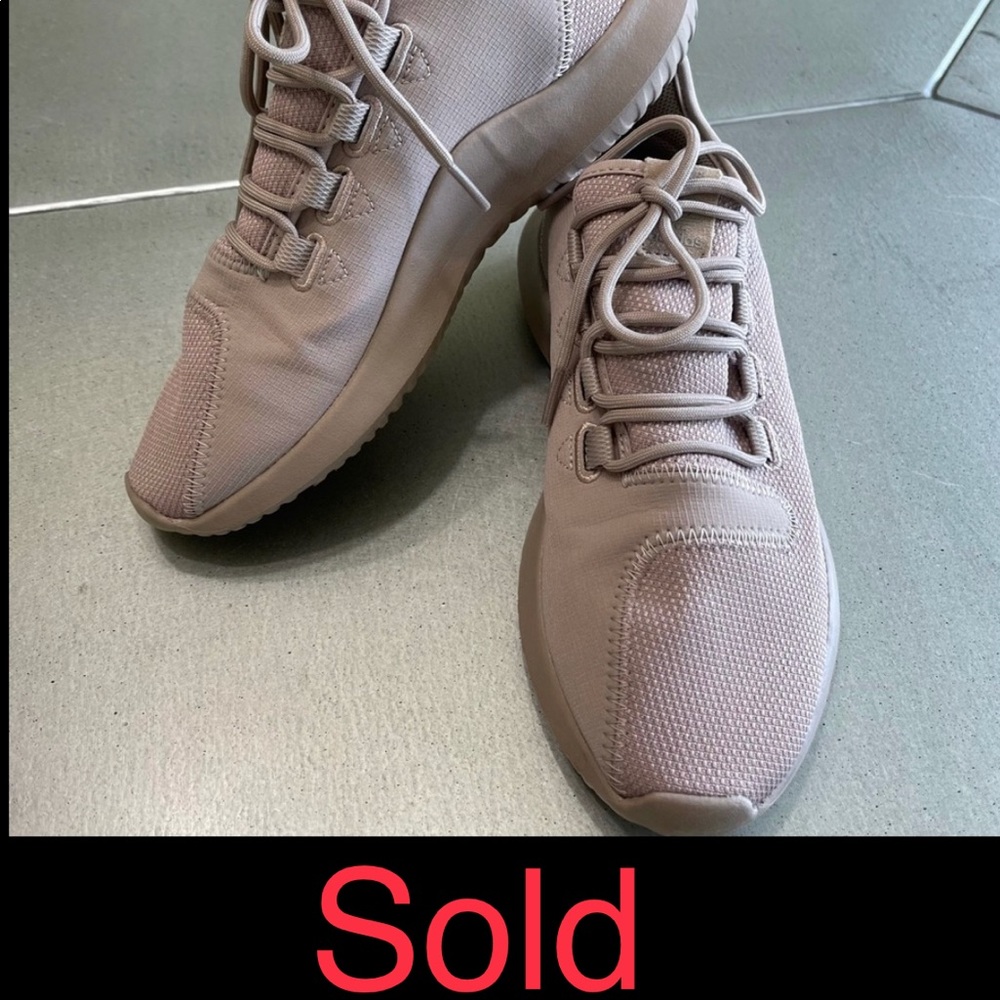 KIDS ADIDAS sneakers 6 1/2 NEUTRAL colored sporty - Picture 1 of 10